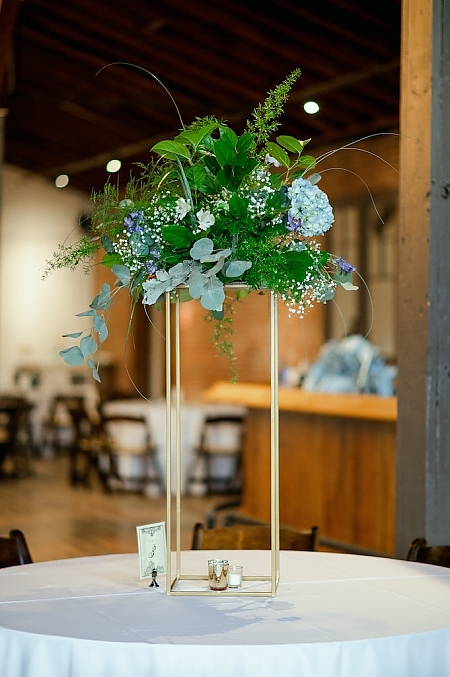 Tall Gold Wedding Centerpieces