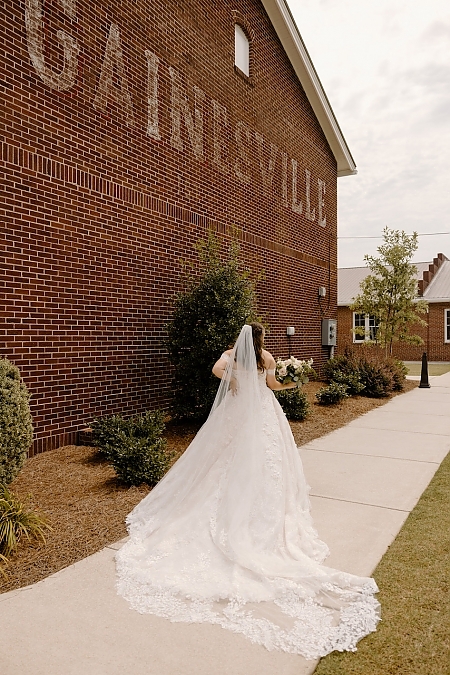Outdoor Bridal Portraits