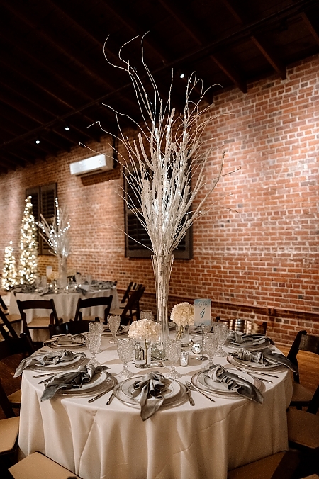 Winter Wedding Decor